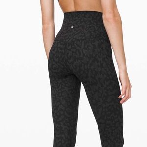 PRICE IS FIRM - NWT Align Pant 28" Sz. 4
